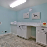 West Linn staged laundry room